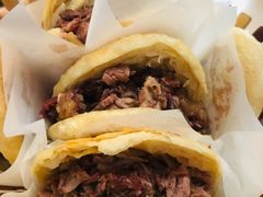 -闫家驴肉老店(华电一校店)