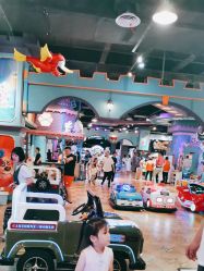 -卡通尼乐园·生日会(烟台永旺店)