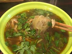 -张记牛肉面馆(天津路店)