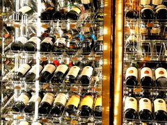 -wineapp葡萄酒餐吧(外滩金融中心店)