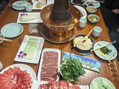 -额尔敦传统涮.冰煮羊火锅(乌兰察布体育场店)