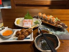 三文鱼腩刺身-烧鸟横丁(联发文创口岸店)