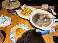-头上红煨盐鸡·非遗院子餐厅