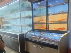 -哈尔滨小酒馆·鲜肉现穿自助烧烤(康新花园店)