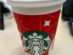 -星巴克(前滩世贸中心店)