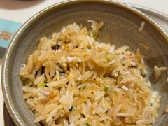 广式腊味煲仔饭-喃喃椰·糟粕醋·椰子鸡火锅(七堡花园店)