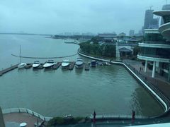 -苏州金鸡湖中茵皇冠假日酒店
