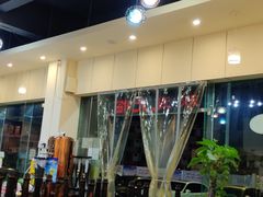 -亚龙湾亚泰商业街