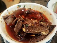口味脆毛肚-沪小二炭火蛙锅(淮海中路美食不夜城店)