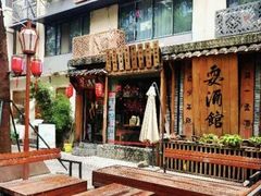 -泡桐树街