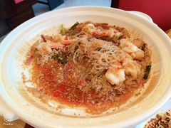 -嫩芽 ·地道重庆菜(十八梯露台夜景店)