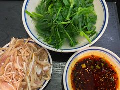 -竹笼蹄花蘸水菜