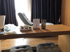 -优逸酒店(柳州窑埠古镇万象城店)