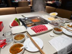 -海底捞火锅鲜切牛肉主题店(长寿路店)