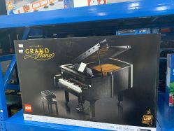 -逝水玩具折扣店