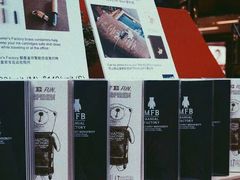 -LOG-ON(海港城店)