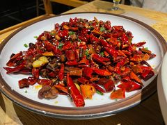 重庆辣子鸡-嫩芽·重庆菜馆(十八梯露台观景店)