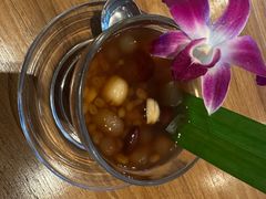-Chom Cafe and Restaurant