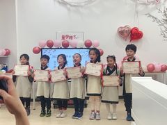 -童学馆·诗书礼乐少儿国学(天津大剧院店)