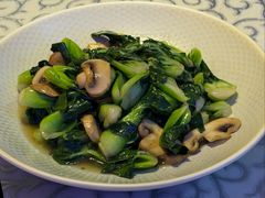 -巴特餐饮6加1音乐餐吧·新疆菜