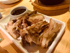 -关东小磨东北菜(上海长风大悦城店)