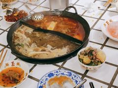 -朱光玉火锅馆(正弘城店)