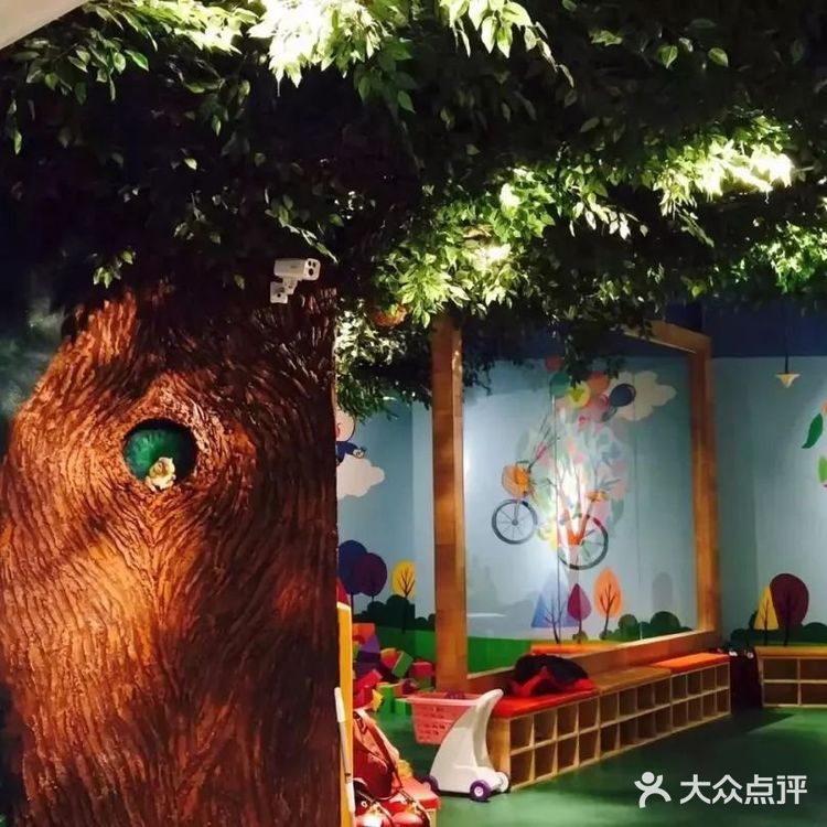 遛娃推荐[糖果]迷宫式游乐园