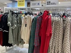 -BIGOFFS 超级折扣(仁恒伊势丹店)