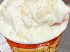 -DQ·蛋糕·冰淇淋(大宁国际商业广场店)