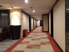 -清能·清江酒店(夷陵广场CBD中心店)
