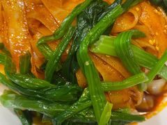 菠菜红油凉拌米皮-魏家餐饮(朗香街店)