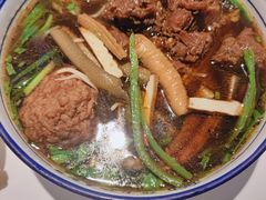 -镇南锅盖面馆(解放路店)