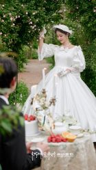 -红番婚纱礼服