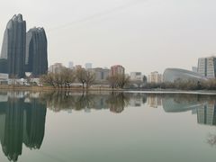 -凤凰中心