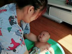 -臻爱住家月嫂育儿嫂(万达店)