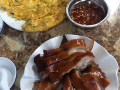 -黄记四更烤乳猪店