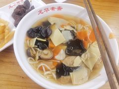 -龙华素斋(龙华路店)