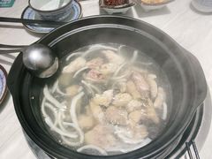 -四季缤纷椰子鸡(雨花亭凯德广场店)