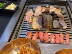 -臻牛烤肉