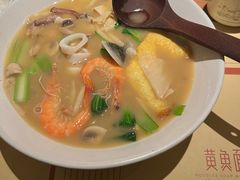 -荣家黄鱼面(前滩太古里店)