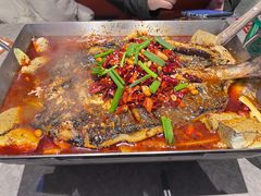 -鸣记脆皮烤鱼·海鲜烤鱼(马栏店)