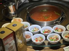 红汤酸汤锅底-阿婉贵州苗家酸汤鱼(梅林店)