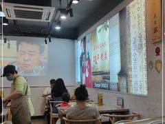 大堂-屋里家延边朝鲜族冷面(梅林3店)