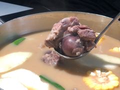 -肥仔文澳门猪骨煲(南京西路店)