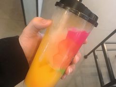 -星巴克(杭州西湖银泰1F店)