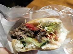 -巴黎贝甜(大宁国际商业广场店)