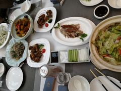 -鸿星花园酒家(银亿家园店)