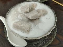椰奶芋头西米露-糯糯佳木薯羹