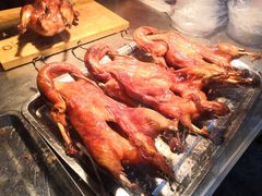 -上海枇杷烤鸭(燕丰商场店)