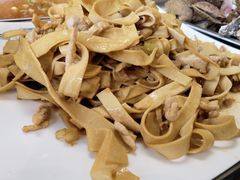 -宾朋海鲜美食特色餐厅·纯手工鲅鱼水饺(兴海路店)